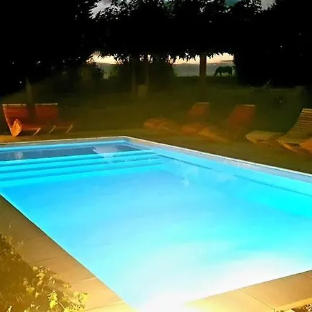 Magnolia Domaine Cap De Coste