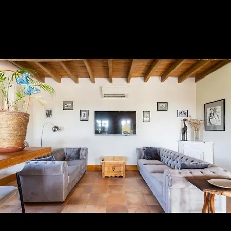 Magnolia Domaine Cap De Coste *